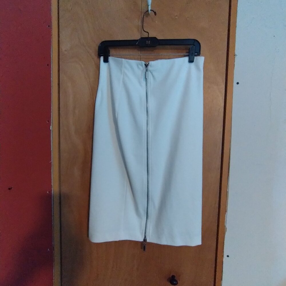 Jennifer Lopez Ladies Front Zip Skirt